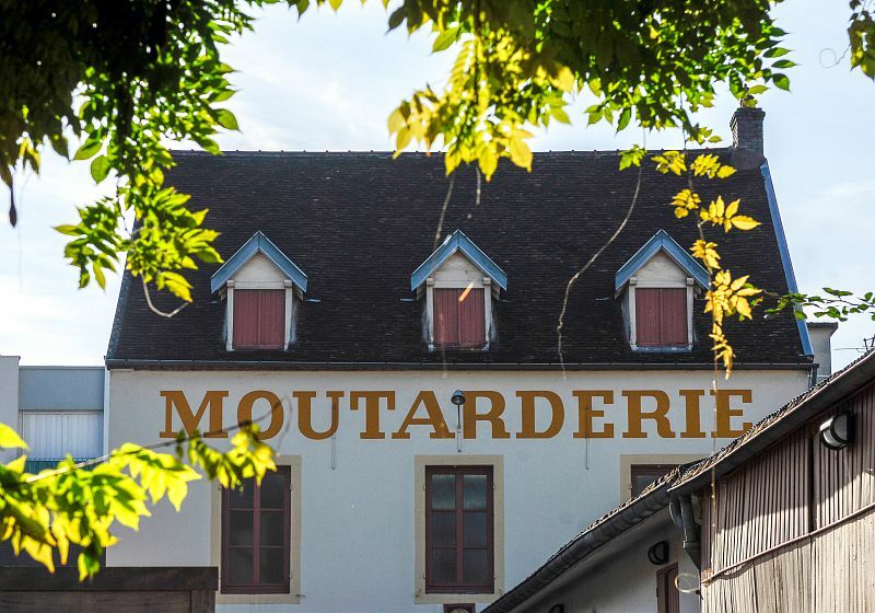 Burgundy group tour