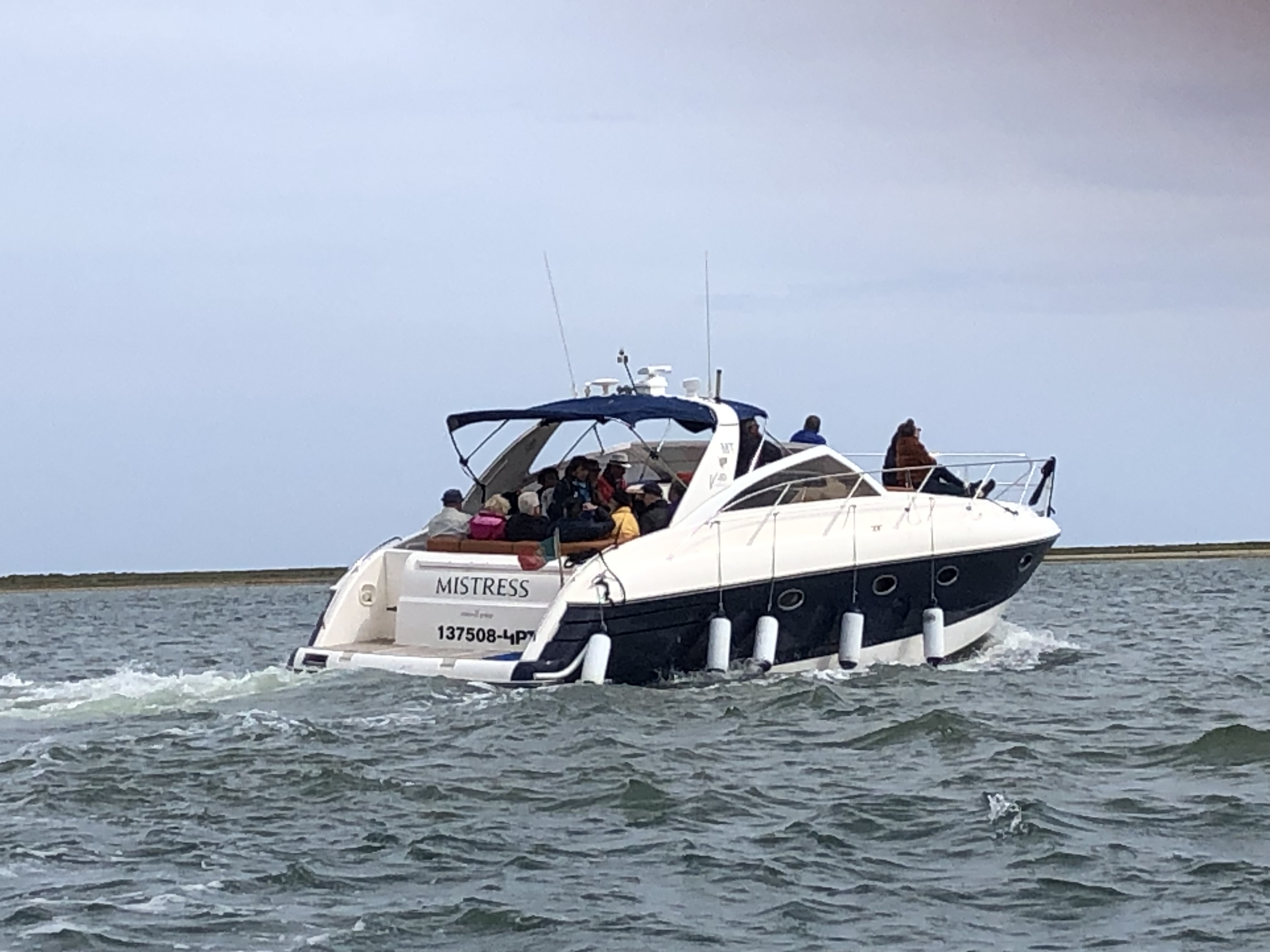 Boat tour rioformosa